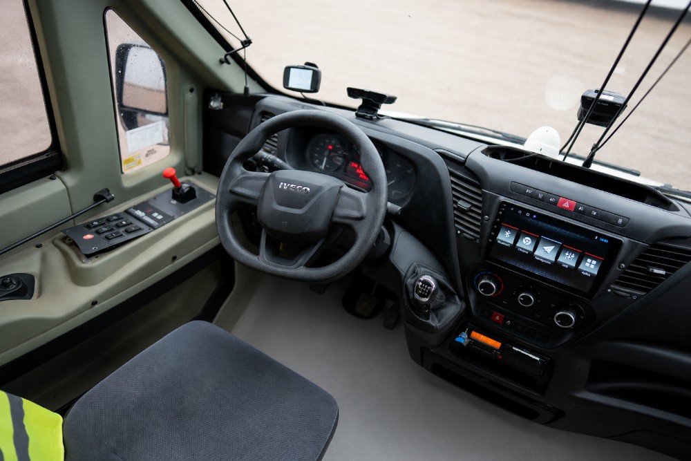 Iveco EUROBUS DAILY 70C17HD — foto 8